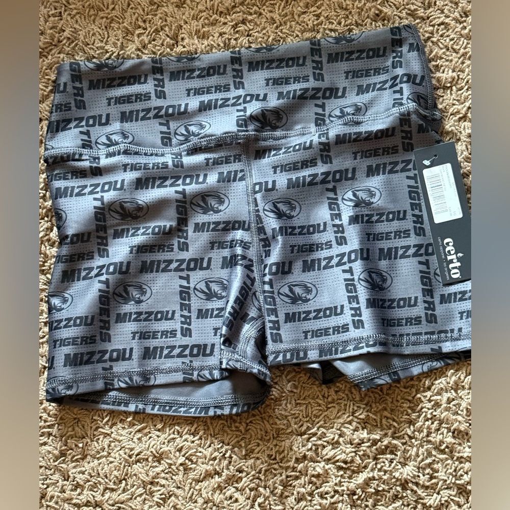 New gray / Black Mizzou Tigers Athletic Shorts biker shorts workout MU Large